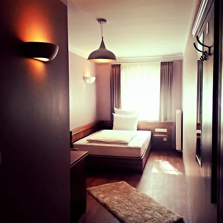 Paul Otto Hotel 4*